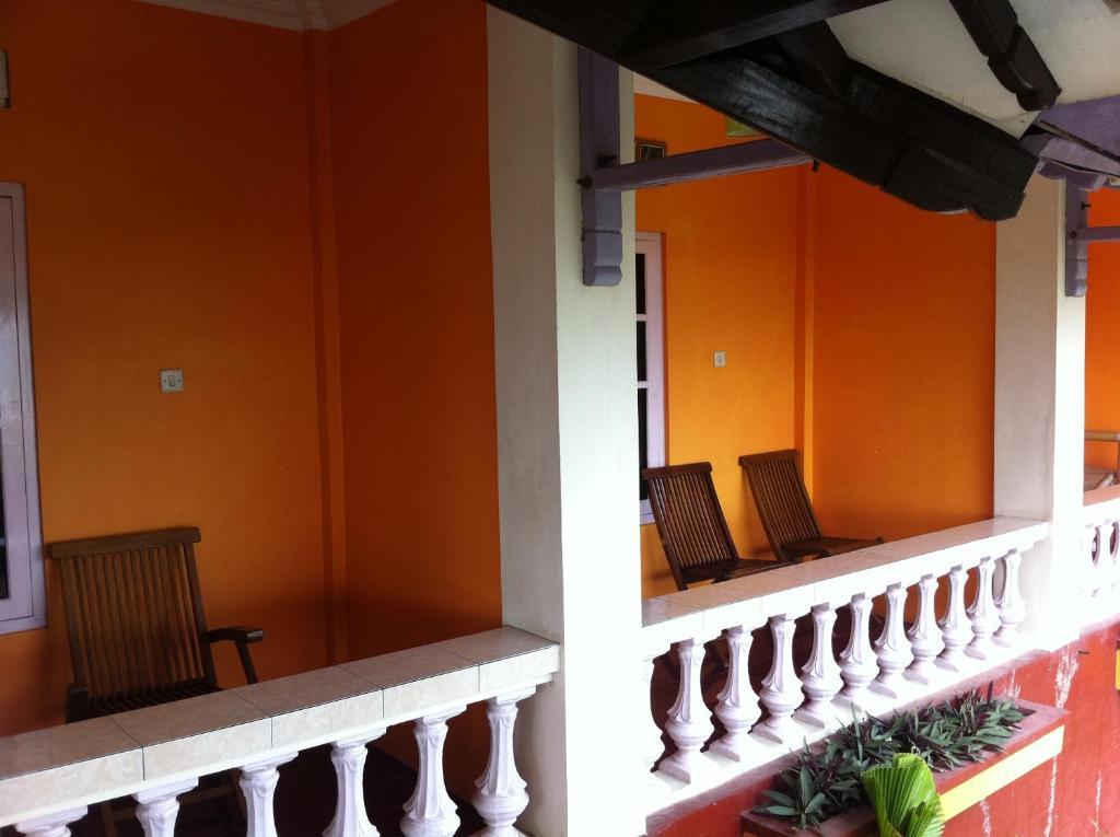 Hotel Adinda Parangtritis Esterno foto