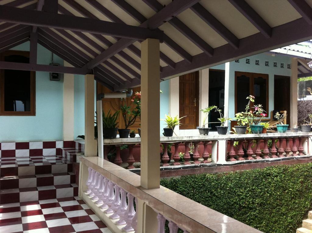 Hotel Adinda Parangtritis Esterno foto